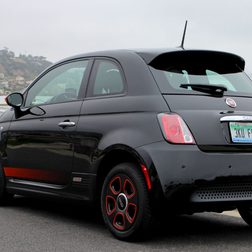 2013 fiat 500 e exterior back left 2