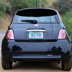 2013 fiat 500 e exterior back