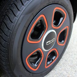 2013 fiat 500 e exterior wheel