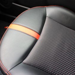 2013 fiat 500 e interior seat detail