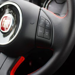 2013 fiat 500 e tech steering wheel controls