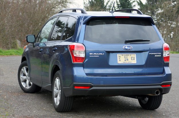 2014 subaru forester 2.5i touring cvt rear left angle