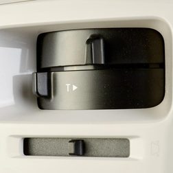 Epson Powerlite Cinema 3020e dials