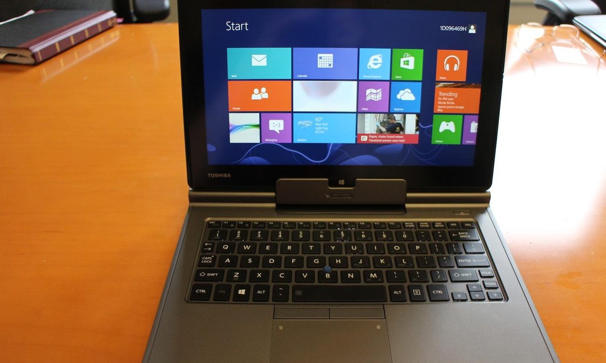 toshiba portege z10t review z1ot front