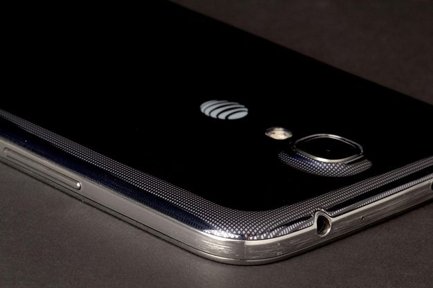 Samsung Galaxy Mega 6.3 back angle