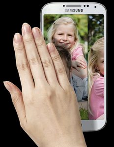 Galaxy S4: Air Gesture