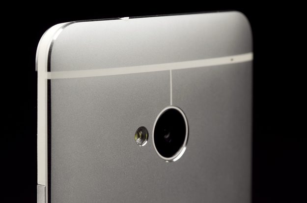 htc one rear camera macro