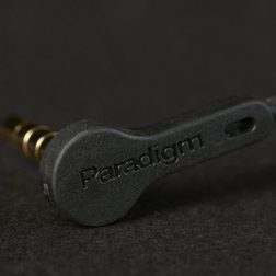 paradigm h15 on_ear headphones gold_plated three_point_five_mm four_conductor plug macro