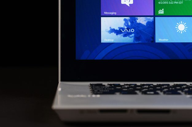 sony vaio t14 touch laptop display