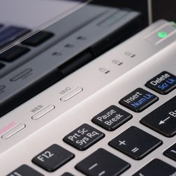 sony vaio t14 touch laptop keys