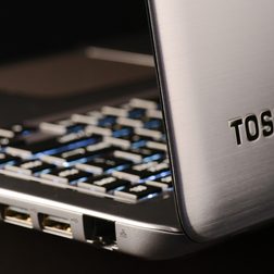 toshiba 840t laptop left ports keyboard macro