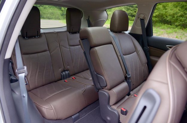 2013 Infinity JX35 interior third row seating