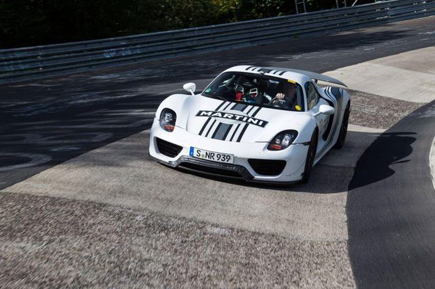 Porsche 918 Spyder Nurburgring front