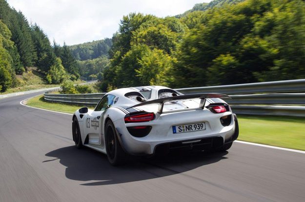 Porsche 918 Spyder Nurburgring rear