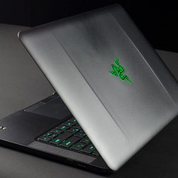 Blade laptop review back open angle