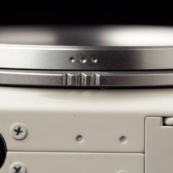 Canon PowerShot N dial macro