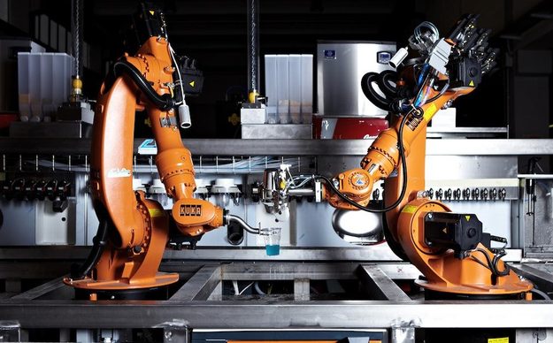 Makr Shakr bartender robot Google I:O