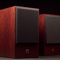 omega speaker systems super 3t review front angle