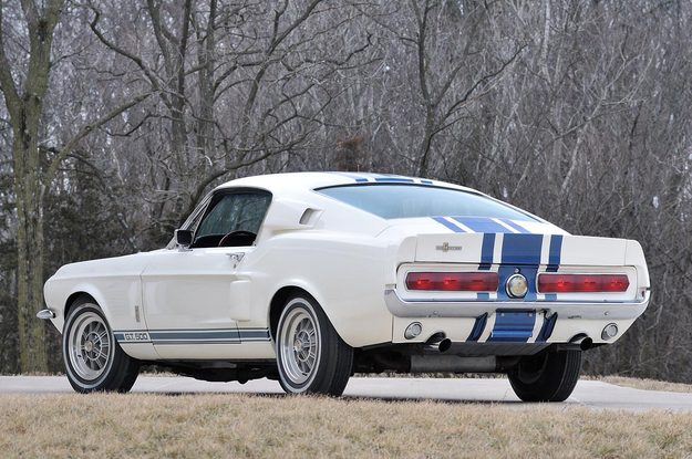 Shelby 1967 GT500 Super Snake backend