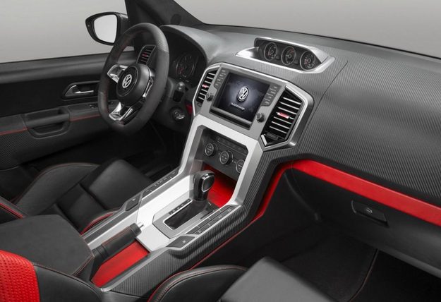 VW Amarok R-Style interior