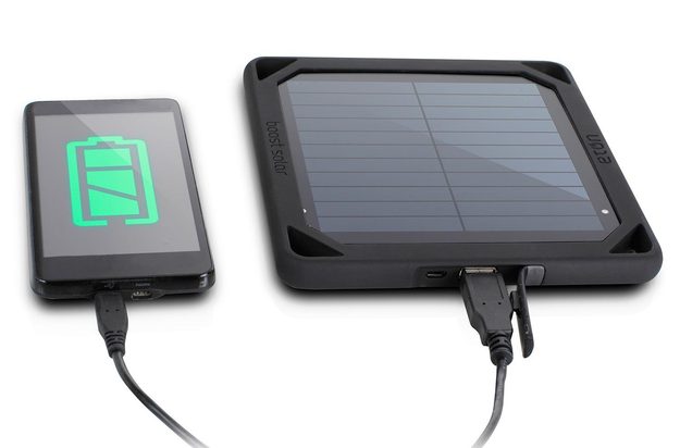 boost-solar with smart-phone