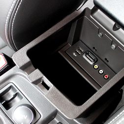 2013 Ford Focus ST center console ports