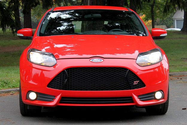 2013 Ford Focus ST front 2
