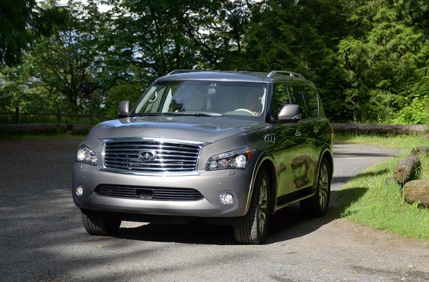 2013 Infiniti QX562013 exterior motion