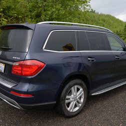 2013 Mercedes_Benz GL350 exterior right angle
