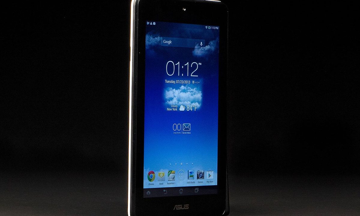 ASUS MemoPad HD7 front angle