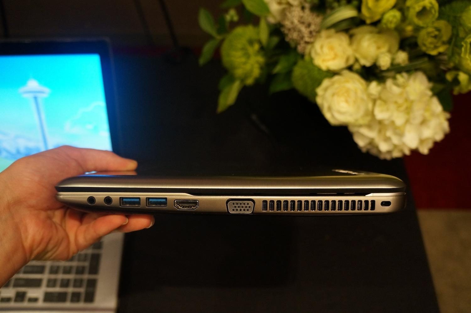 toshiba updates satellite series with haswell processors and touch p right