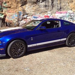 Ford Mustang Shelby GT 500 left side