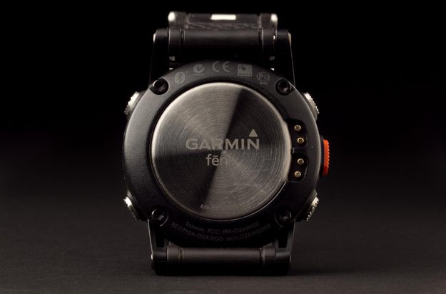 Garmin-fenix-rear-view