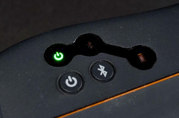 GraceDigital ECOXBT Bluetooth speaker power buttons