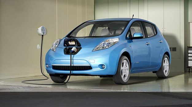 Nissan-Leaf