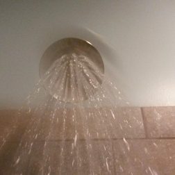Samsung Galaxy S4 Active review camera sample shower
