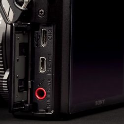 Sony Cyber shot RX1 review ports