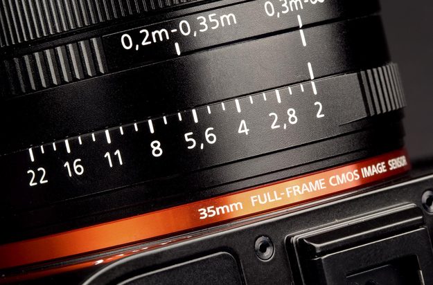 Sony Cyber shot RX1 review zoom