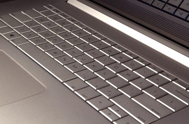 Vizio-Thin-Light-Touch-review-keyboard-angle