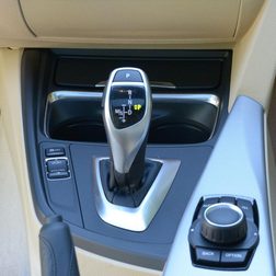 2013 bmw 328i review m sport interior center console