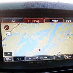 2013 Cadillac CTS V sedan tech navigation macro