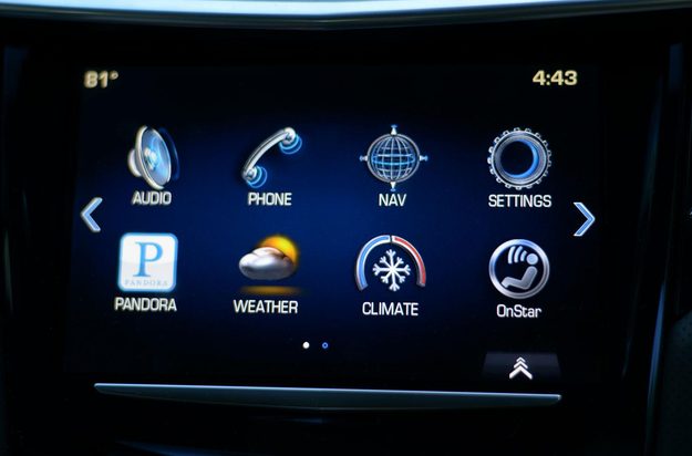 2013 Cadillac XTS interior tech touch screen apps