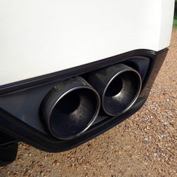 2013 Nissan GT R tailpipe
