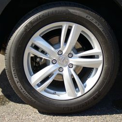 2014 Acura RDX exterior wheel macro