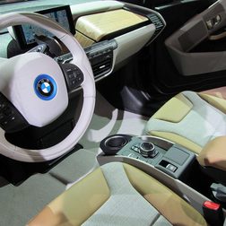2014-BMW-i3-Reveal-interior-front-driver-side