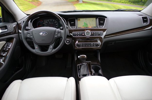 2014 Kia Cadenza interior front from rear
