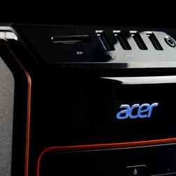 Acer Predator AG3 605 UR20 front top angle