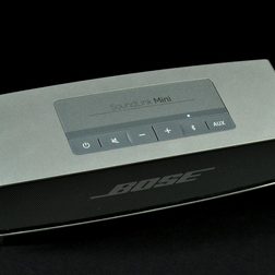Bose SoundLink Mini top angle