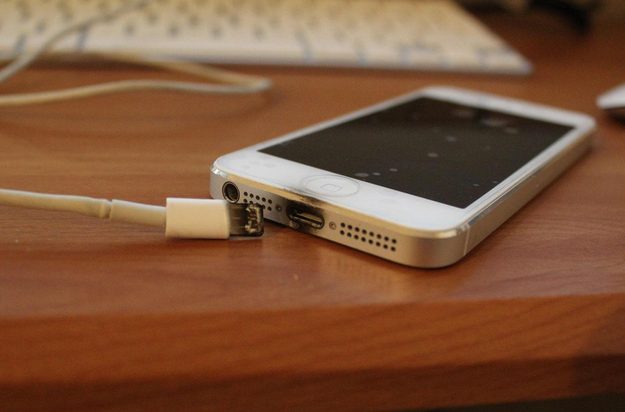 Fatal phone accidents iPhone fire