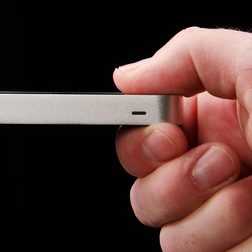 leap motion controller review in hand